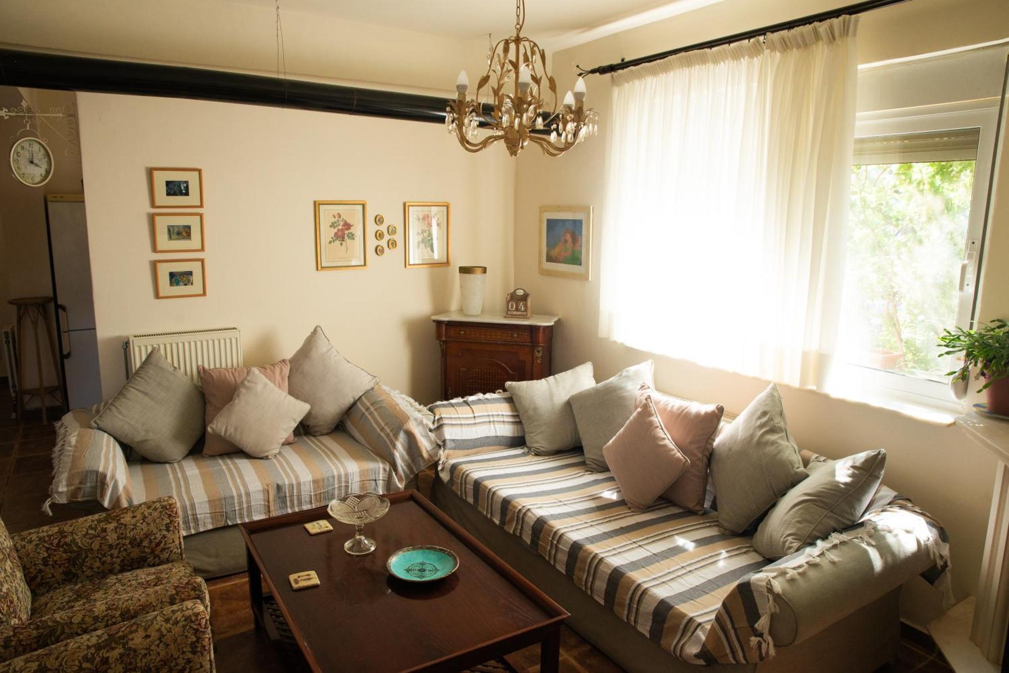 The Early Bird - Cosy 2-Floor House With Garden Villa อเล็กซานโดรโพลิส ภายนอก รูปภาพ